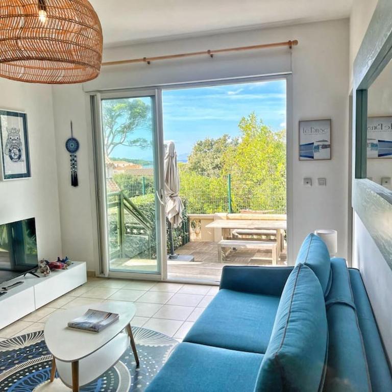 "Le Cocon Bleu" Résidence avec Piscine au Coeur du Brusc - One-Bedroom Apartment - 29