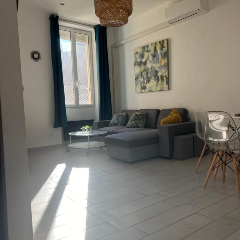 Charmant T2 climatisé a 5 min de là gare st-charles - vieux port - Appartement 1 Chambre - 2