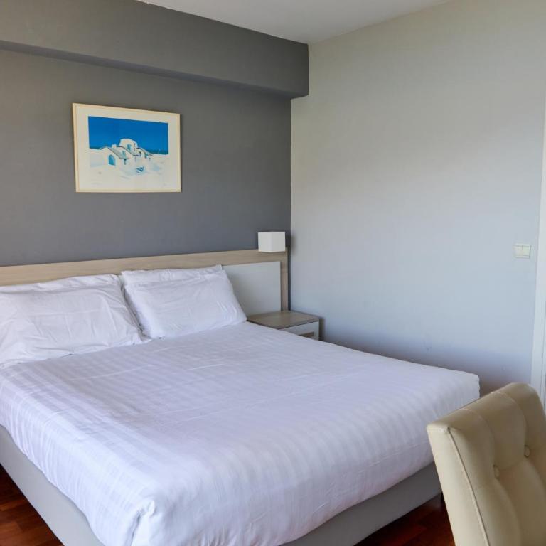 Hôtel Alexandra - Chambre Double ou Lits Jumeaux Supérieure - 12