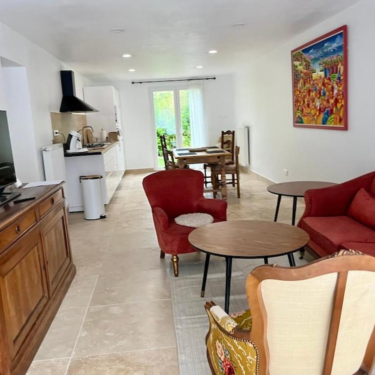 Appartement Symphonie T3, 2 terrasses, grand jardin & parking privé au calme - Two-Bedroom Apartment - 14