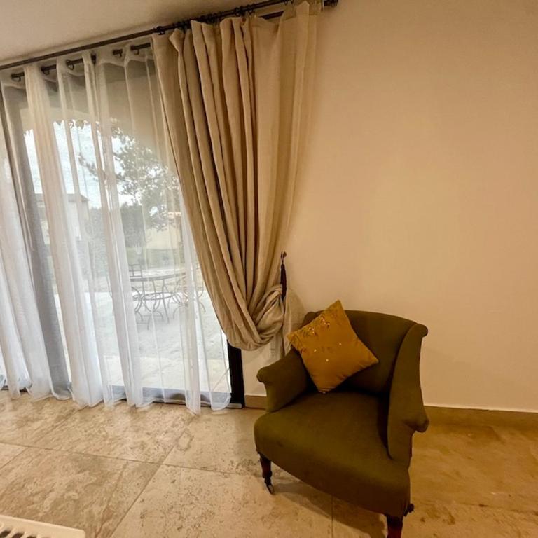 Appartement Symphonie T3, 2 terrasses, grand jardin & parking privé au calme - Two-Bedroom Apartment - 16