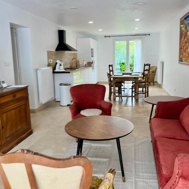 Appartement Symphonie T3, 2 terrasses, grand jardin & parking privé au calme - Two-Bedroom Apartment - 17
