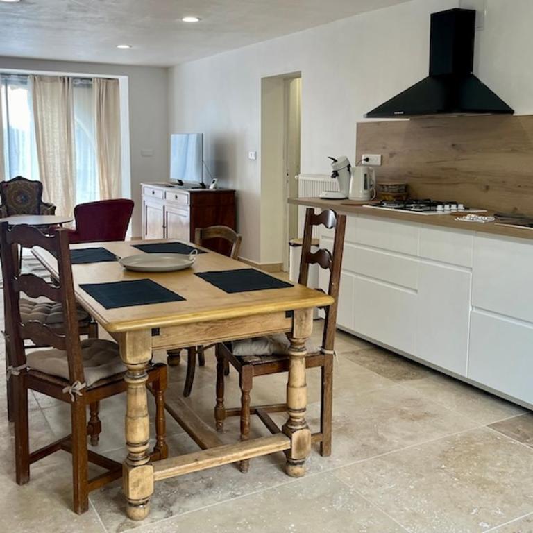 Appartement Symphonie T3, 2 terrasses, grand jardin & parking privé au calme - Two-Bedroom Apartment - 11