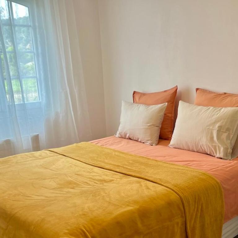 Appartement Symphonie T3, 2 terrasses, grand jardin & parking privé au calme - Two-Bedroom Apartment - 27