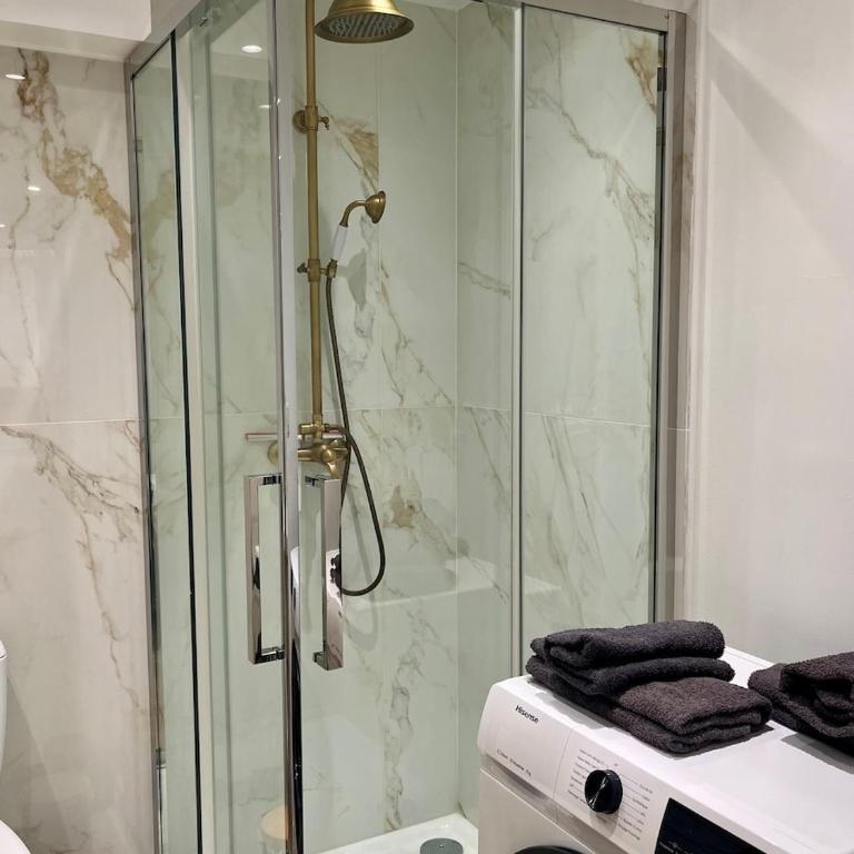 Appartement Symphonie T3, 2 terrasses, grand jardin & parking privé au calme - Two-Bedroom Apartment - 29
