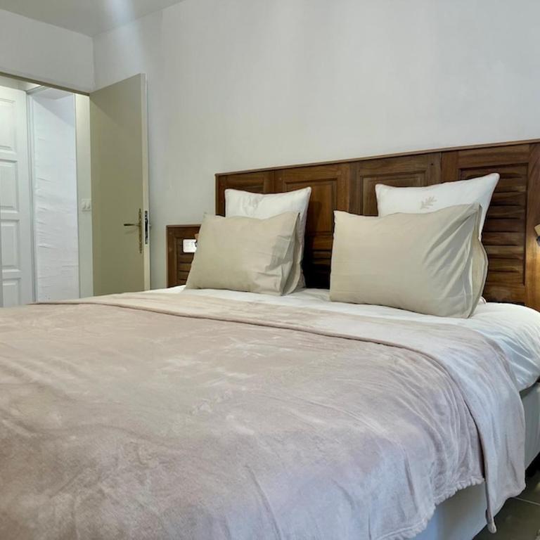 Appartement Symphonie T3, 2 terrasses, grand jardin & parking privé au calme - Two-Bedroom Apartment - 28
