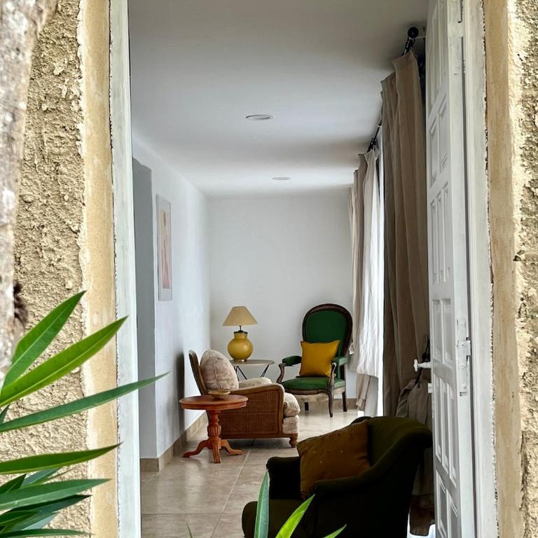 Appartement Symphonie T3, 2 terrasses, grand jardin & parking privé au calme - Two-Bedroom Apartment - 32