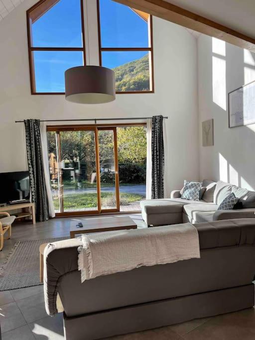 Maison Blanche, Impressive Chalet, Allemond, Bike, Ski, Hike - Maison de Vacances - 13