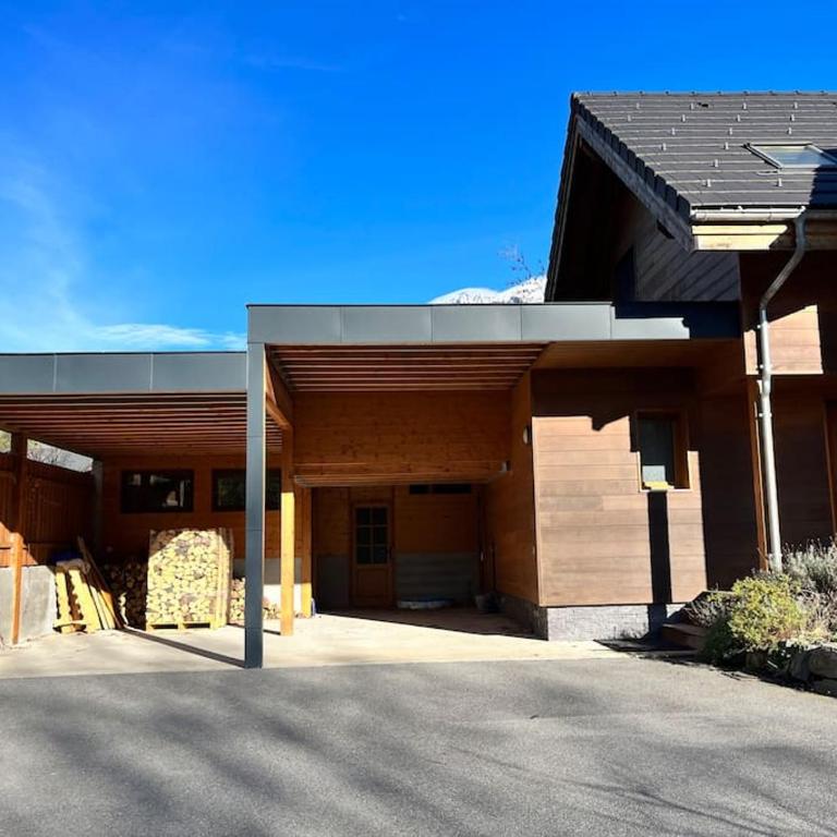 Maison Blanche, Impressive Chalet, Allemond, Bike, Ski, Hike - Maison de Vacances - 41