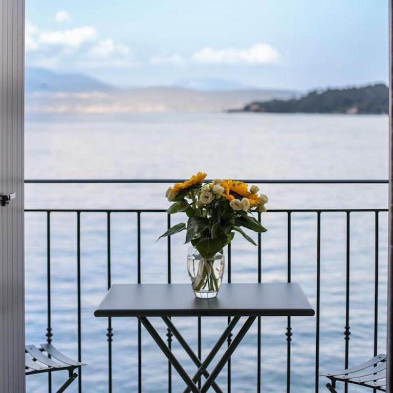 InSalo-Holidays Apartments con vista sul Golfo di Salò - Appartamento con 1 Camera da Letto e Vista Lago - 14
