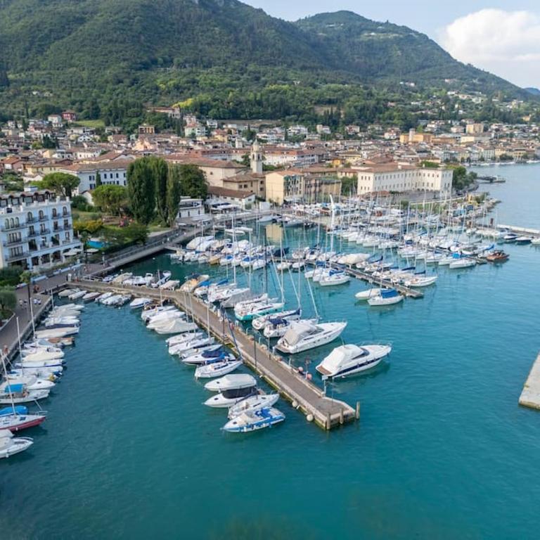 InSalo-Holidays Apartments con vista sul Golfo di Salò - Appartamento con 1 Camera da Letto e Vista Lago - 2