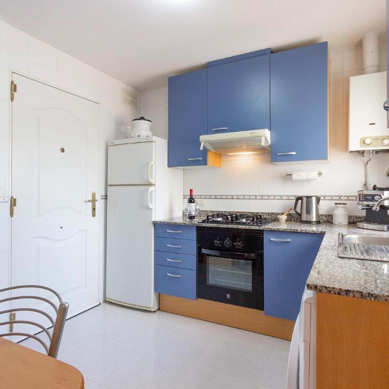 Stunning Home In Cartagena With Wifi - Casa Vacacional de 3 dormitorios - 2