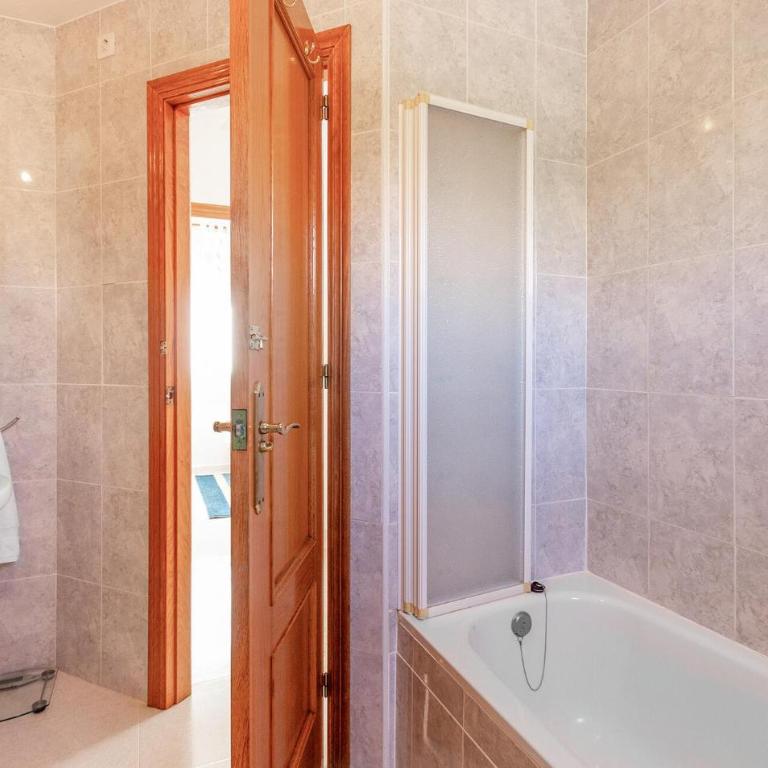 Stunning Home In Cartagena With Wifi - Casa Vacacional de 3 dormitorios - 18
