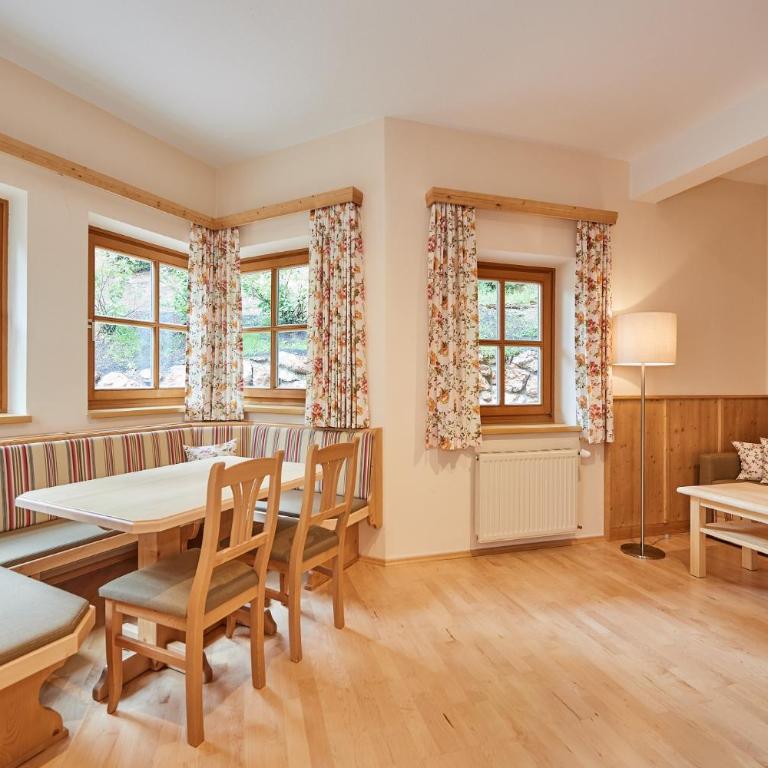 Hotel Sonnenhügel, inklusive SommerCard - Familiensuite - 2