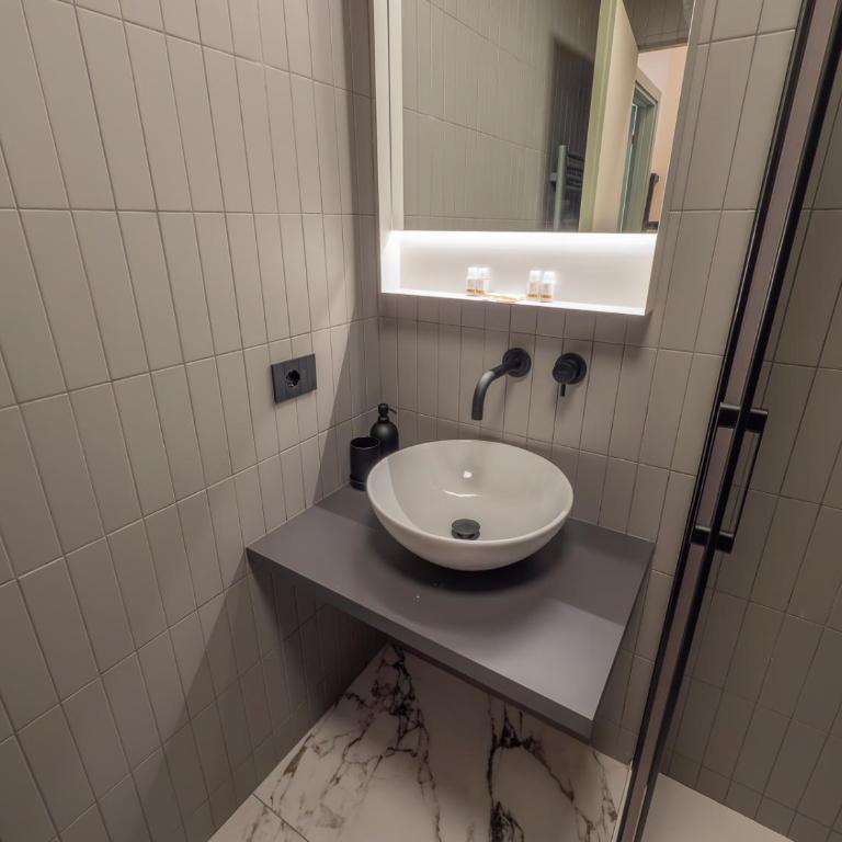 Xenia Apartments - Renovated two-room apartment in Sant'Ambrogio - Appartamento con 1 Camera da Letto - 19