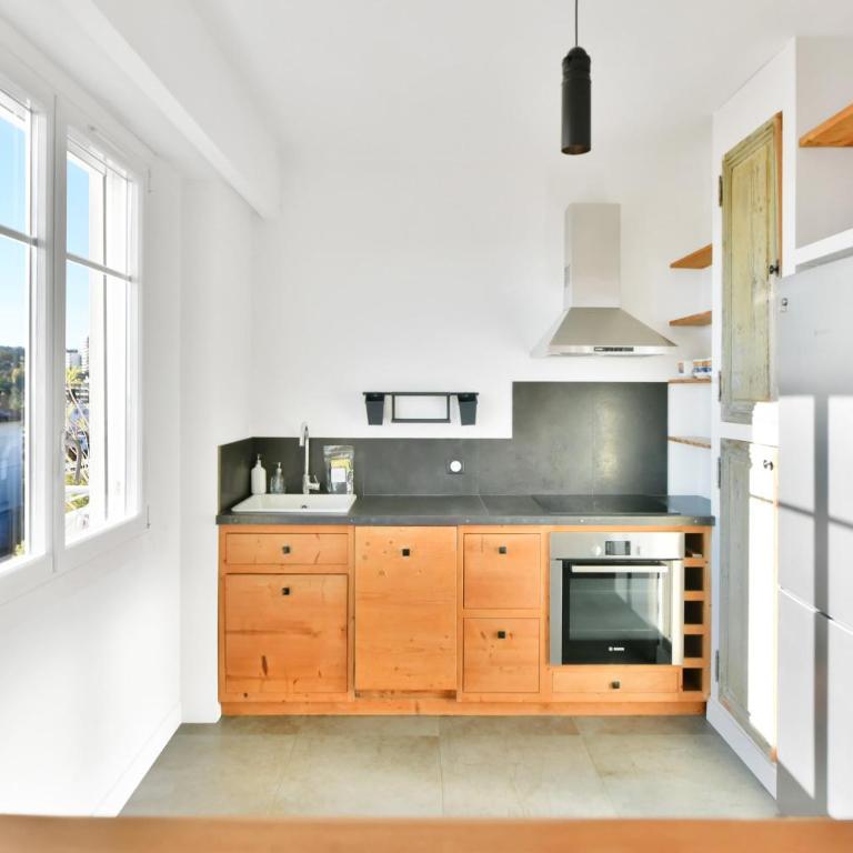 LE MARINE vue mer avec joli terrasse, un rêve pour les couples - Appartement 1 Chambre - 12