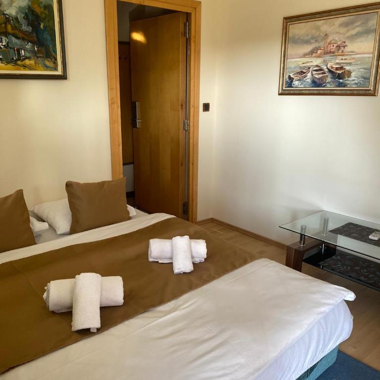 Hotel Fobra - Apartman - 10