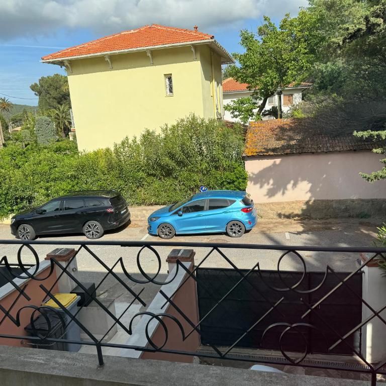 R1G-120 m plage-2 ch-jardin - Appartement 2 Chambres - 35