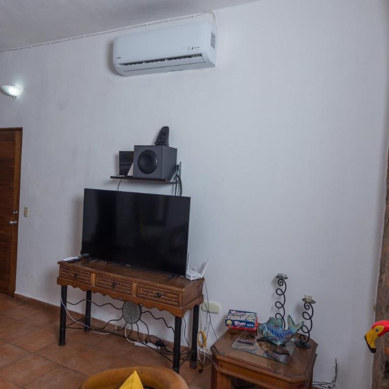 Charming 2BDR Romantic Zone Pool with View - Appartement - 9