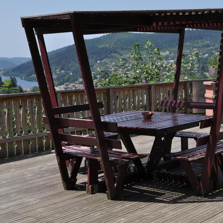 Chalet Ecrin équipé pour Personne à Mobilité Réduite, Belle vue lac, Sauna et Wifi - Chalet 3 Chambres - 7