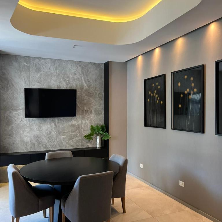 Depa con gym y piscina cerca del Paseo La Galería - Apartamento de 1 dormitorio - 11