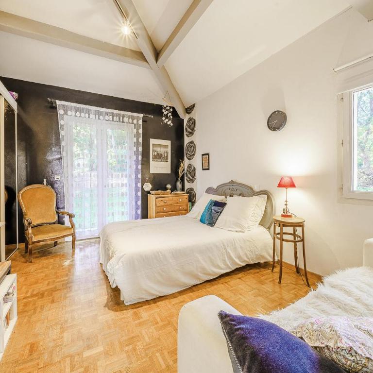 Pet Friendly Home In Aix-En-Provence - Ferienhaus mit 5 Schlafzimmern - 8