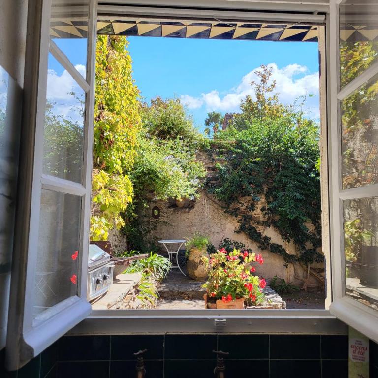 Renovated 12th-century chapel fully equipped for 6 - Vacation Home - 5