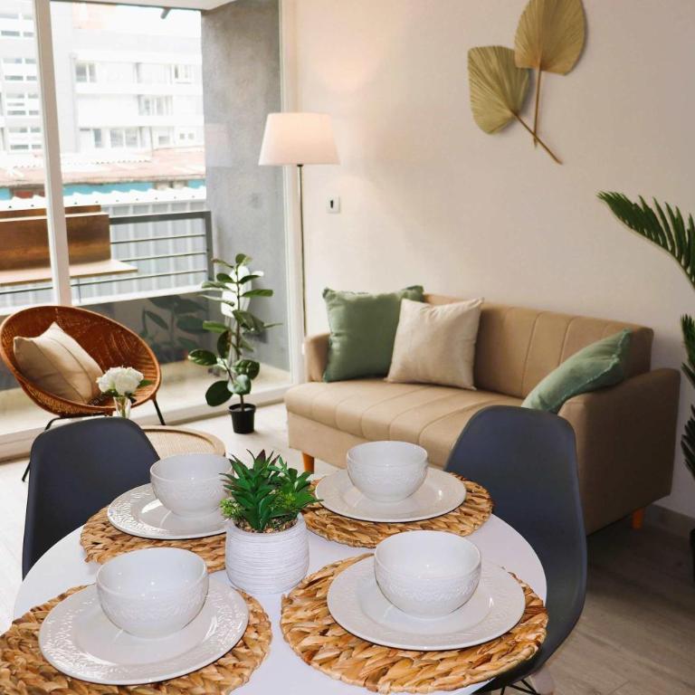 HOM I Nuevo y Comodo Depto 1D1B 2PAX Santiago - Apartamento - 1