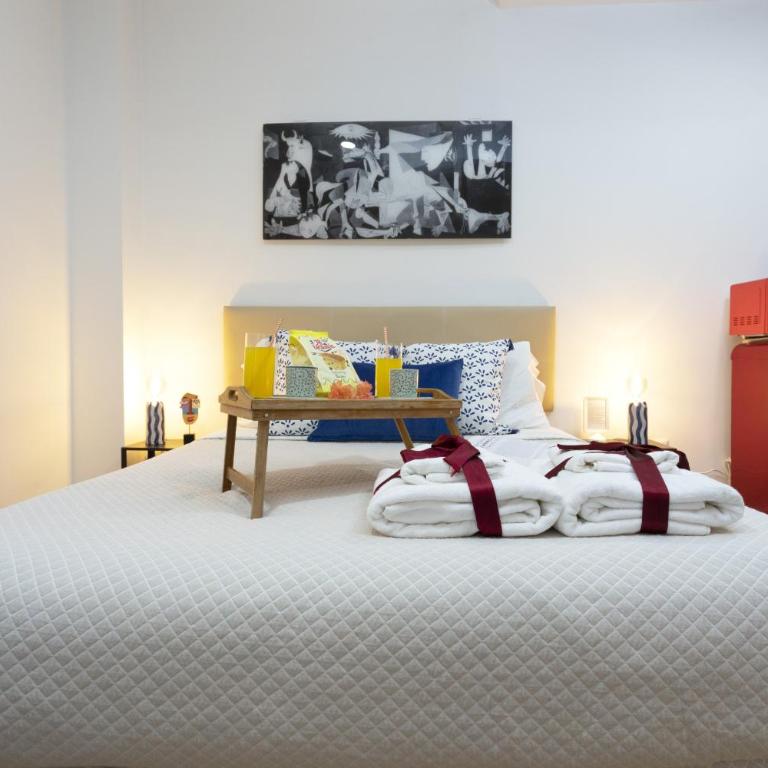 -MalagaSunApts-Estudio Picasso Capuchinos - Estudio - 8