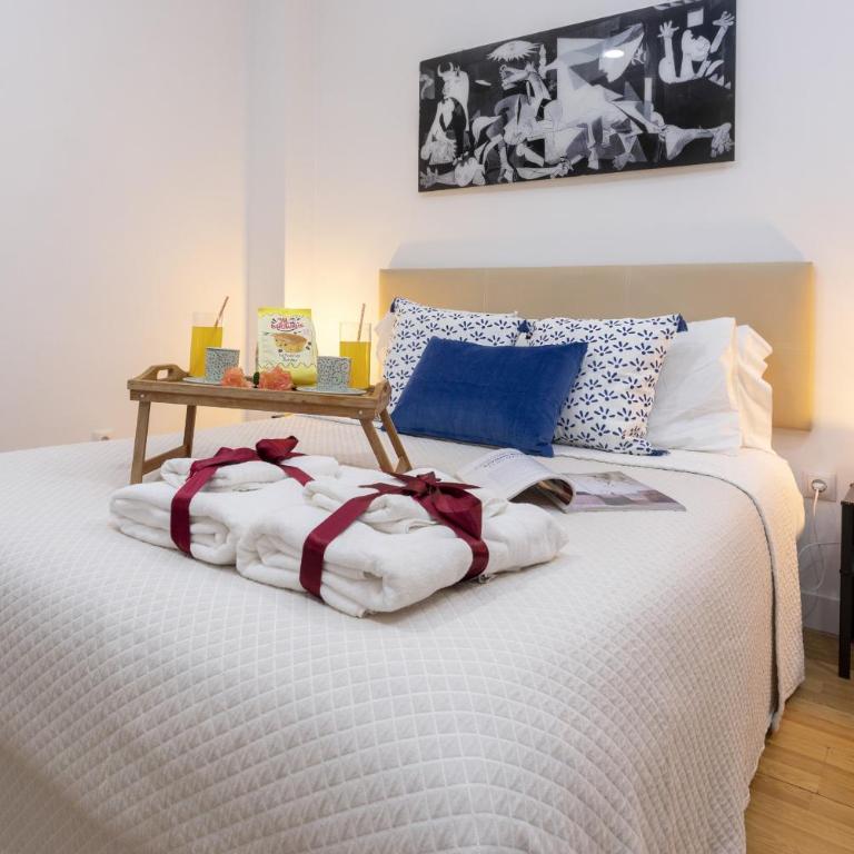 -MalagaSunApts-Estudio Picasso Capuchinos - Estudio - 9