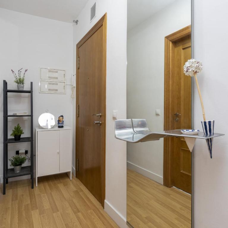 -MalagaSunApts-Estudio Picasso Capuchinos - Estudio - 15