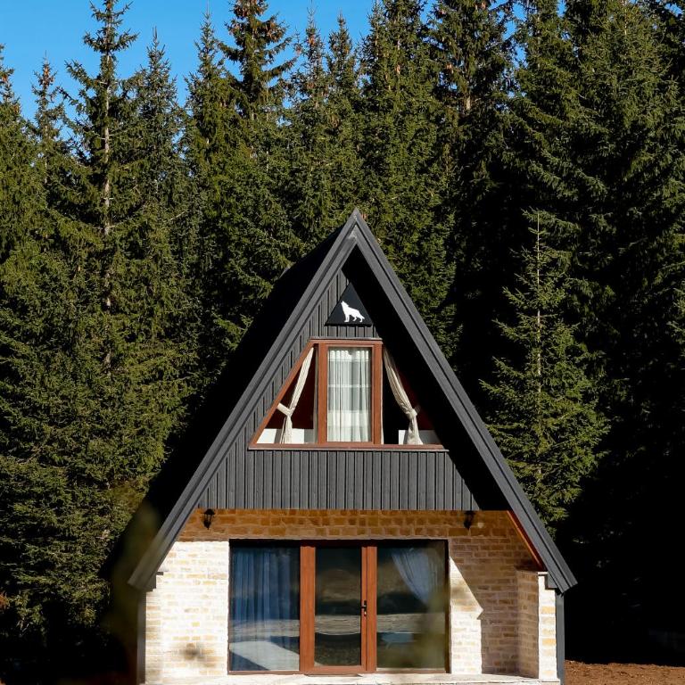 Wild Lodges - Two-Bedroom House - 18