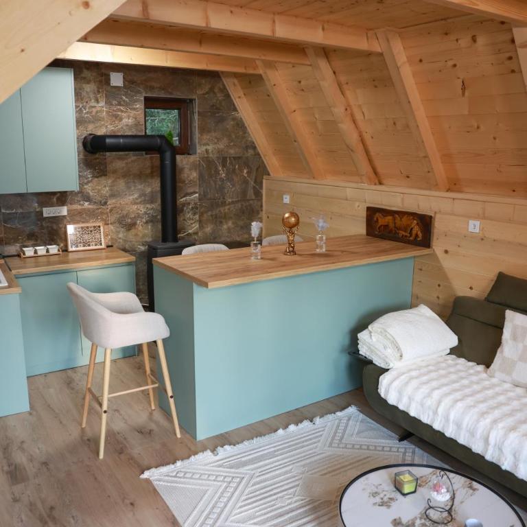 Wild Lodges - Two-Bedroom House - 6