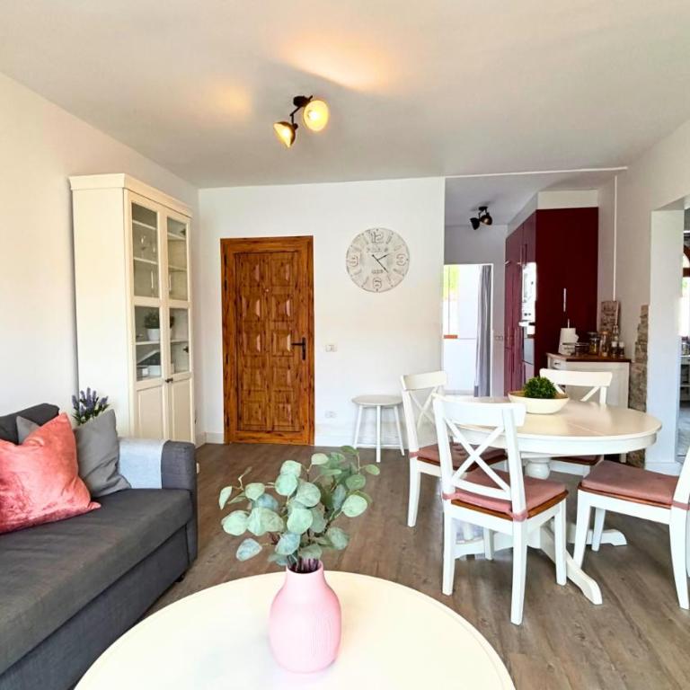 MarketHome Bouganvillas 2 - Apartamento con terraza - 3