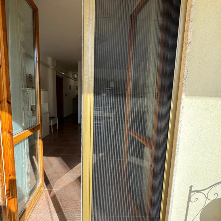 ALGHERO SUN & SEA - Spacious 2 BR Apartment 150m Beach, Terrace, AC, WiFi, Sleeps 6 - Three-Bedroom Apartment - 12