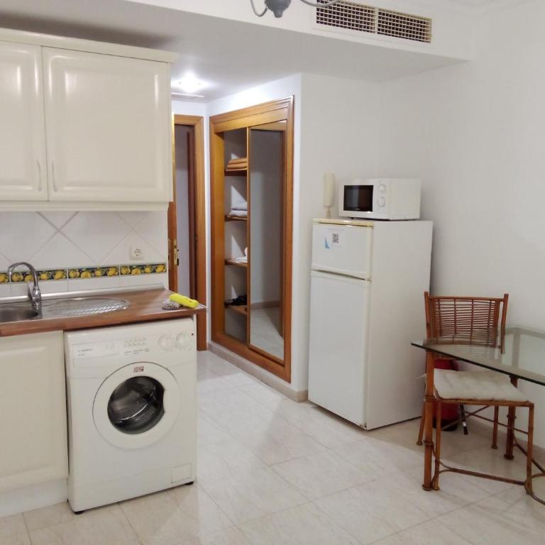 Coqueto estudio en Calle Vela - Monolocale Standard - 30