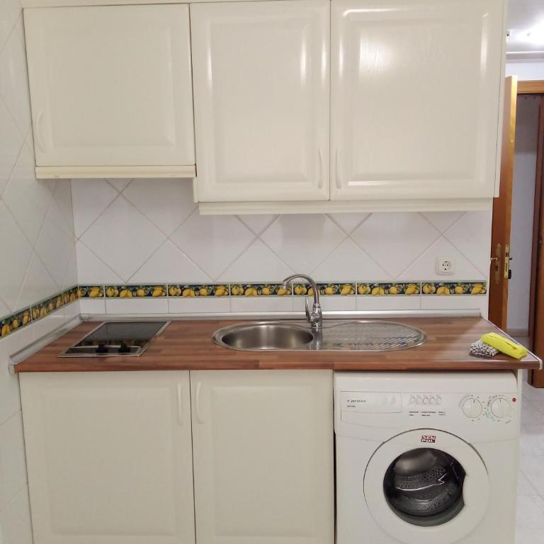 Coqueto estudio en Calle Vela - Monolocale Standard - 32