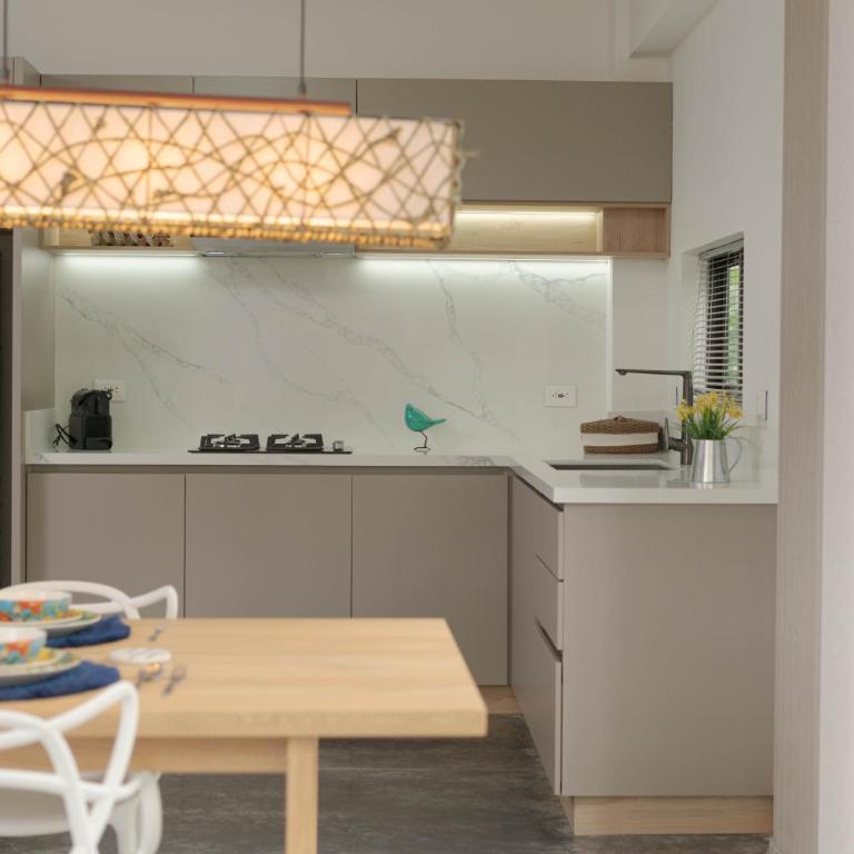 Coco House Hotel Boutique - Suite Deluxe con cama extragrande - 14