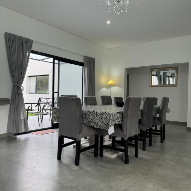 Moderna Casa en Costa Esmeralda - Casa de 4 dormitorios - 18