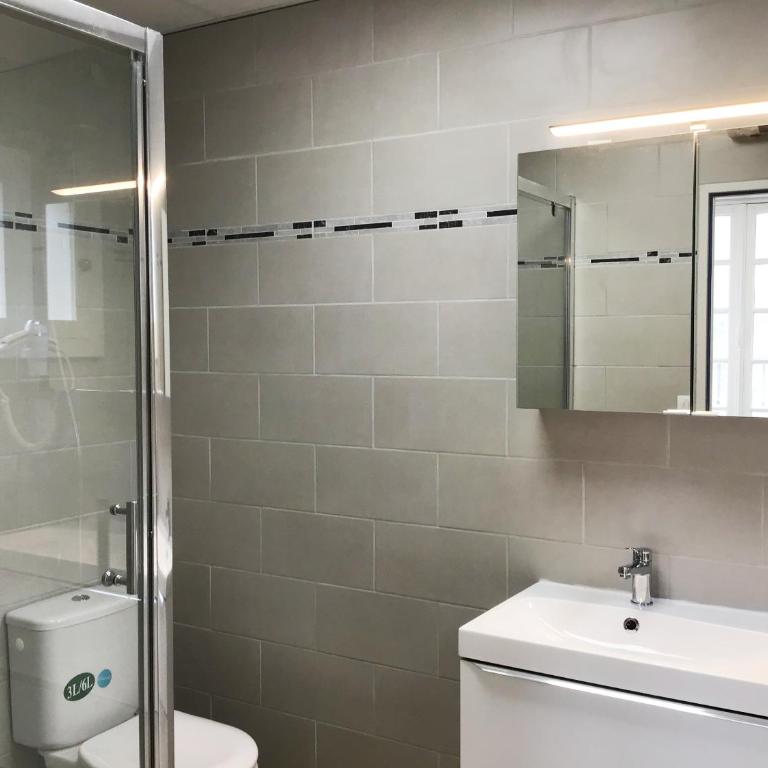 Appartement le Soleil 140 m2 climatisé parking privé proche Sanctuaires - Apartment with Mountain View - 20
