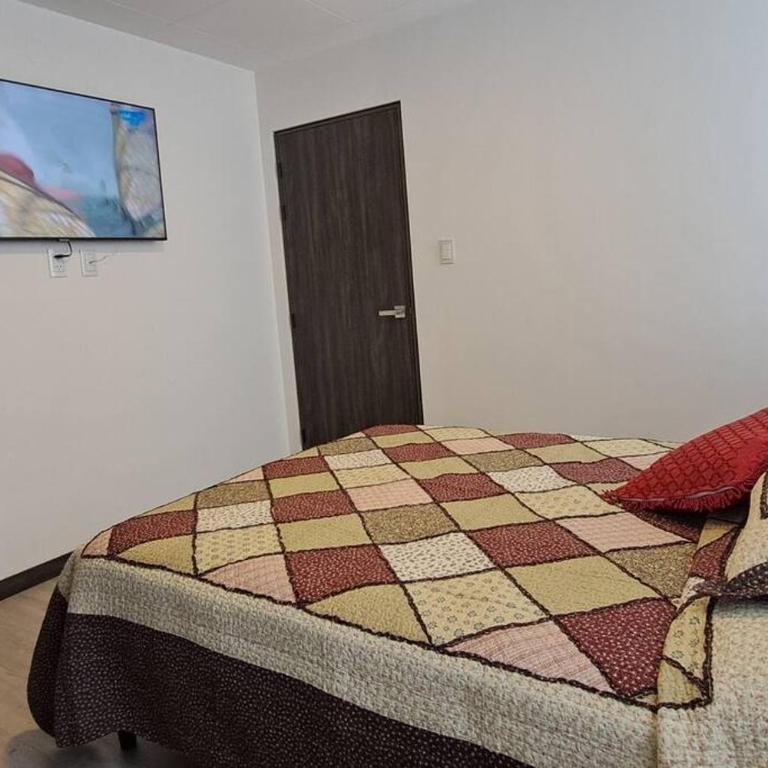 Penthouse Titanium Mac - Two-Bedroom Apartment - 7