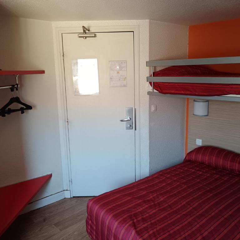 HECO Calais Centre-Gare - Chambre Triple - 7
