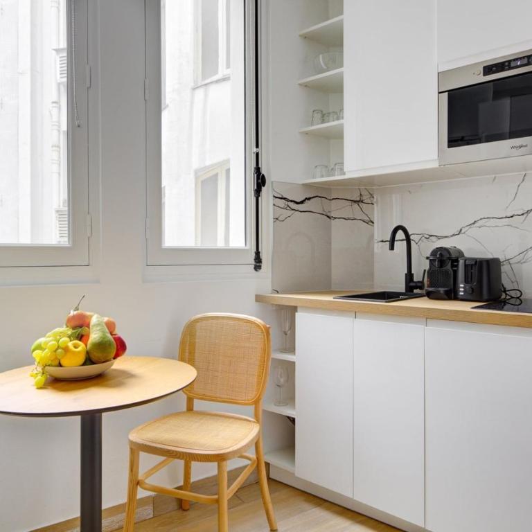 Bluestay 295 - Studio Cozy à Paris 17 - Studio - 3