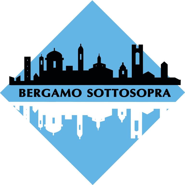 Bergamo Sottosopra - Camera Matrimoniale/Doppia con Letti Singoli con Bagno in Comune - 4