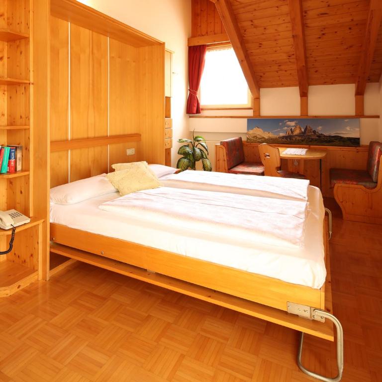 Residence Rose - Apartment mit 1 Schlafzimmer und Balkon - 10