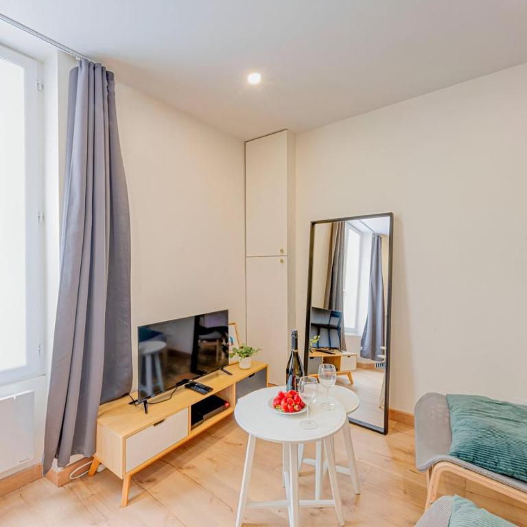 388 Suite Trousseau - Superbe Appartement à Paris - Appartement 1 Chambre - 6