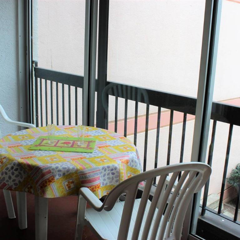 Proche du port beau T3 lumineux tout confort avec parking - 4RS121 - Apartment mit 2 Schlafzimmern - 1