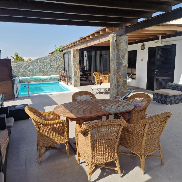 Villa Martha casa principal anexa - Two-Bedroom House - 15