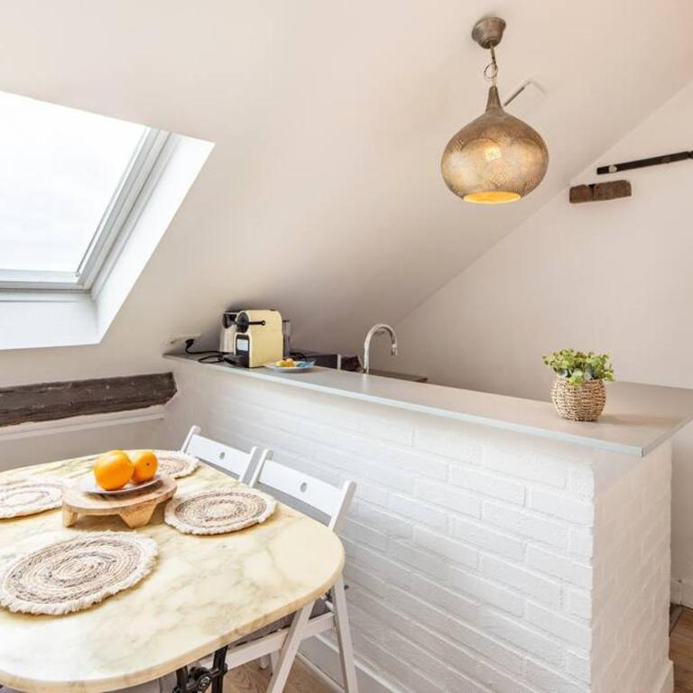Heart of Saint-Germain only 3 minutes from the Amaizing Luxembourg Gardens - Appartement 1 Chambre - 27