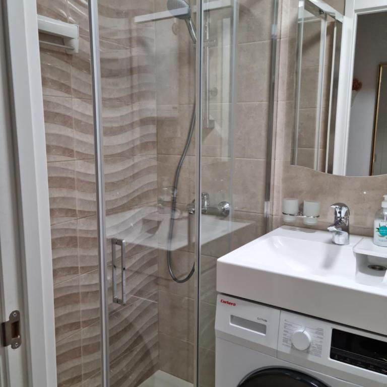 Nice studio,10 min to Del Cura beach with swim.pool - Studio Apartment - 18